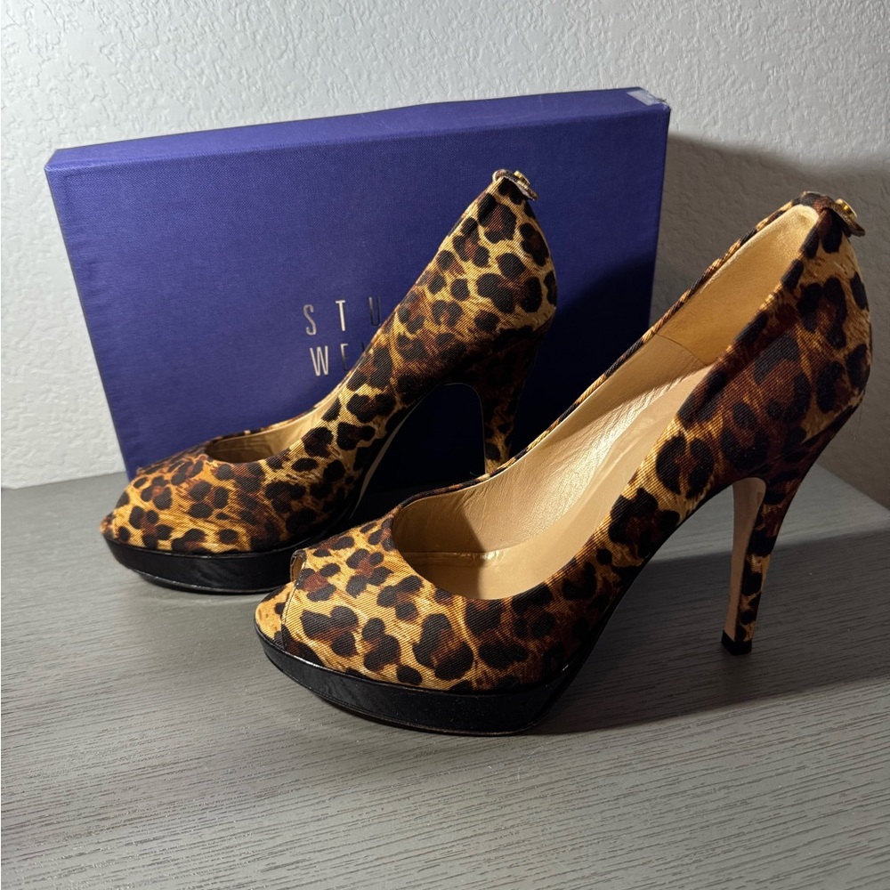 Stuart Weitzman Leopard Print Heels